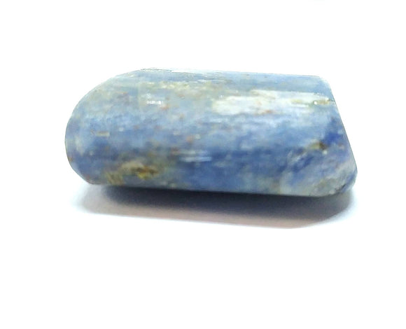 Küaniit lihvitud kivi ~3,2-3,5cm