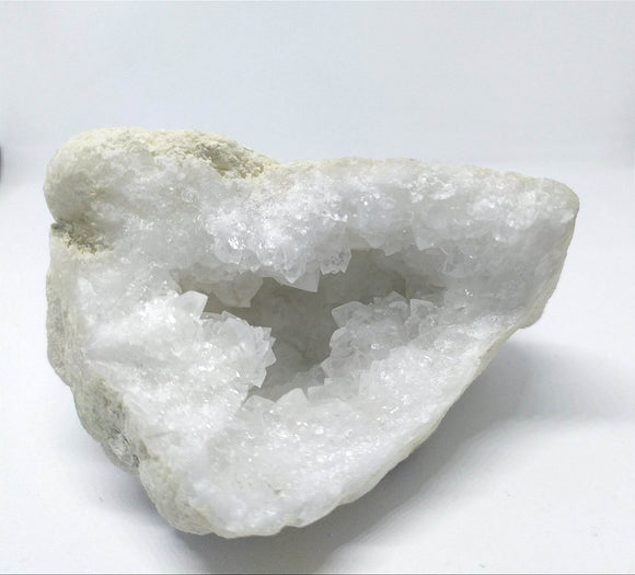 Mäekristall geood / kvartsgeood ~8x7,5x5,5cm