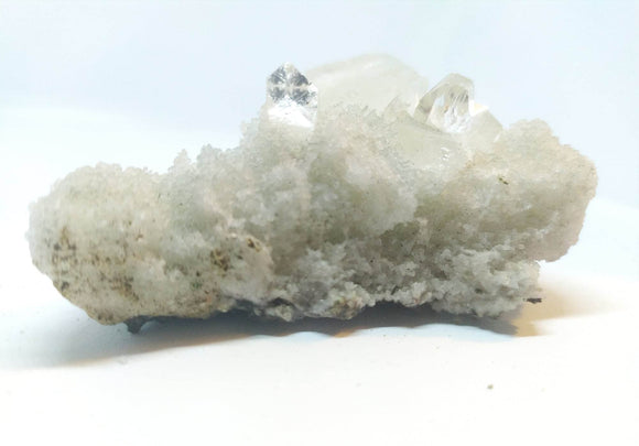 Apofüliit kristalli kobar 7,5x3,5x3,5cm; 64g